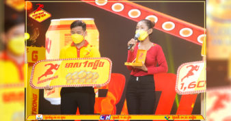 រំភើប! ហក់លោតពេញផ្ទះ ពេលឈ្នះមាស 1 តម្លឹងពីប៊ូសស្រ្តងតេឈ្នះលុយ