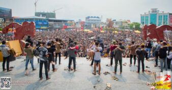 ស្វែករកអ្នកបីស្ត្រីយូរជាងគេ នៅខេត្តកំពតបំបែកកំណត់ត្រាចាស់