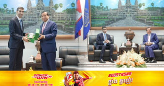ឯកឧត្តម ថោង ខុន បង្ហាញឱកាសវិនិយោគលើវិស័យទេសចរណ៍នៅកម្ពុជា ដល់រដ្ឋមន្ត្រីពាណិជ្ជកម្មអន្តរជាតិ អេមីរ៉ាតអារ៉ាប់រួម